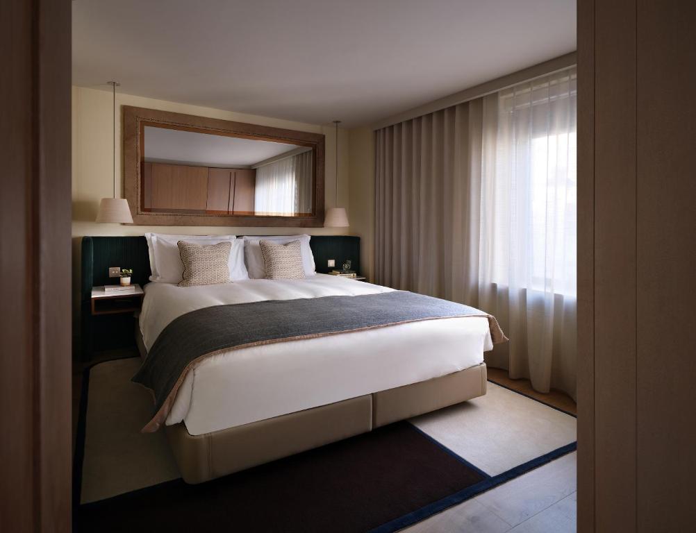 The Hari London - Resim 40