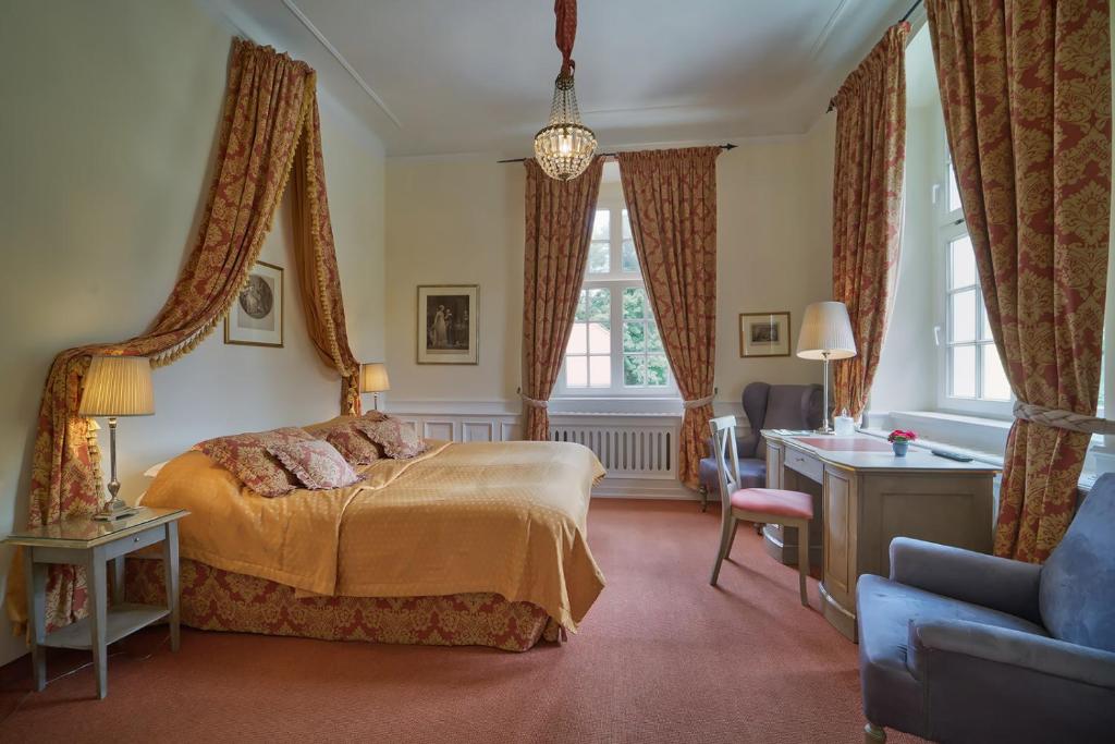 Pałac Łomnica Karkonosze - Schloss Lomnitz Riesengebirge - 3