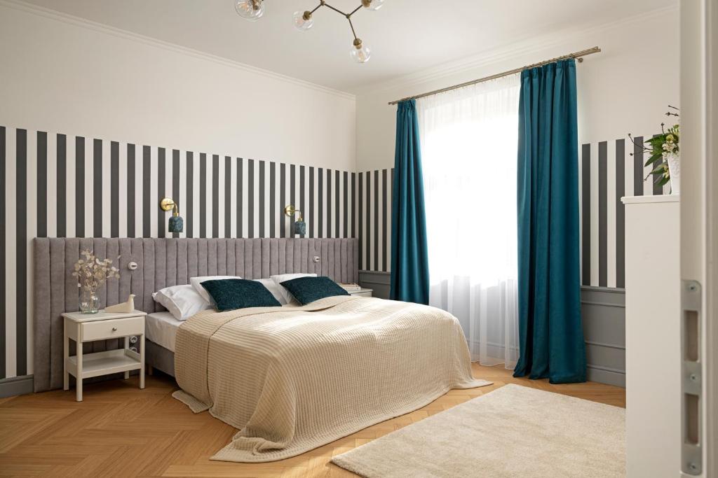 Villa Porcelaine 8360 Keszthely, 38 Erzsébet királyné útja kép - 1