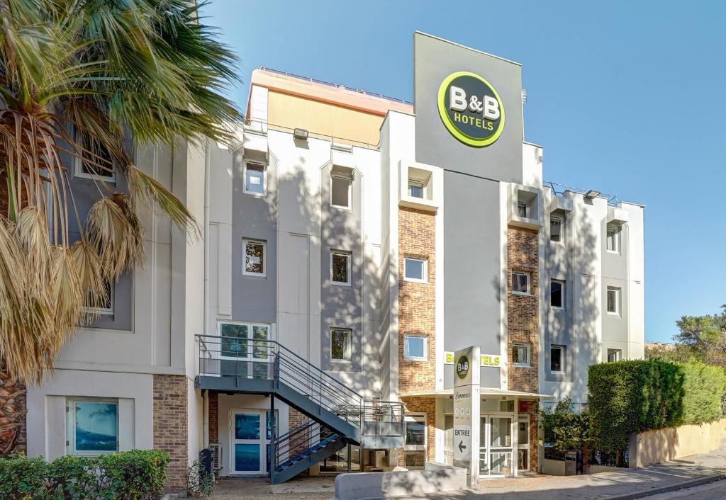 B&B HOTEL Marseille Parc Chanot - Resim 5