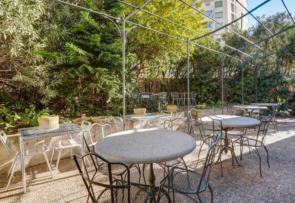 B&B HOTEL Marseille Parc Chanot - Resim 10