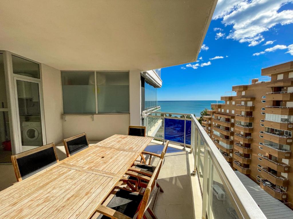 Balkon atau teras di Apartamentos Mondrían Marina D'Or 1º línea 3000