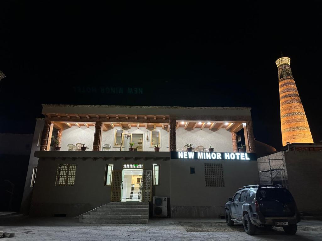 New Minor Hotel - Housity