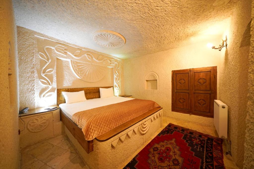 Elite Cave Suites - 15