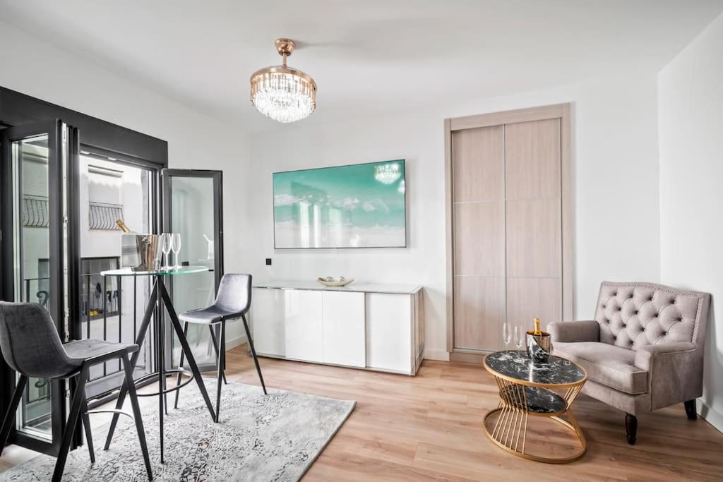 4 In the heart Puerto Banus luxurious apartment