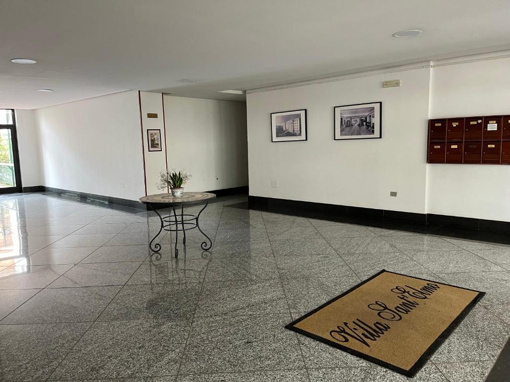 Zdjęcie z galerii obiektu B&B Villa Sant'Elmo con parcheggio interno w mieście Neapol