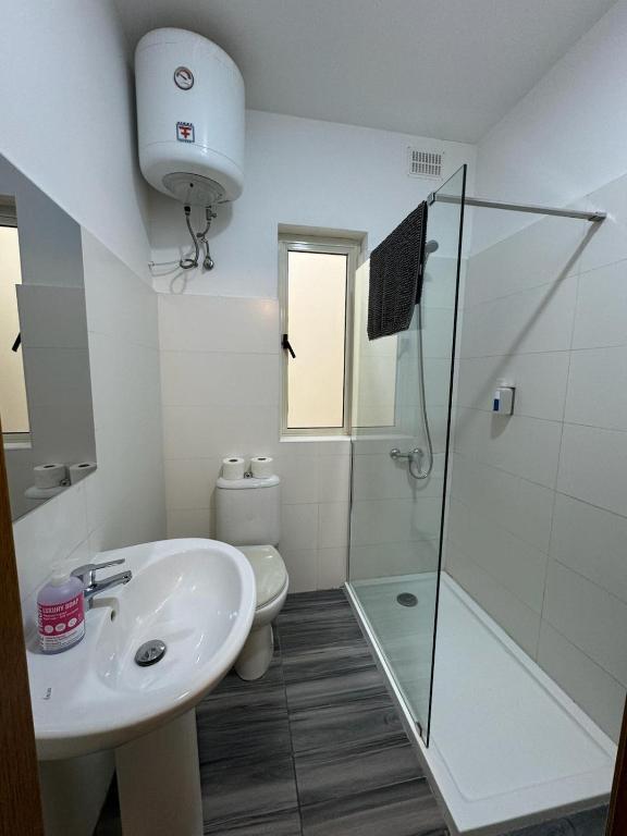 The Triton - Estudio Estándar