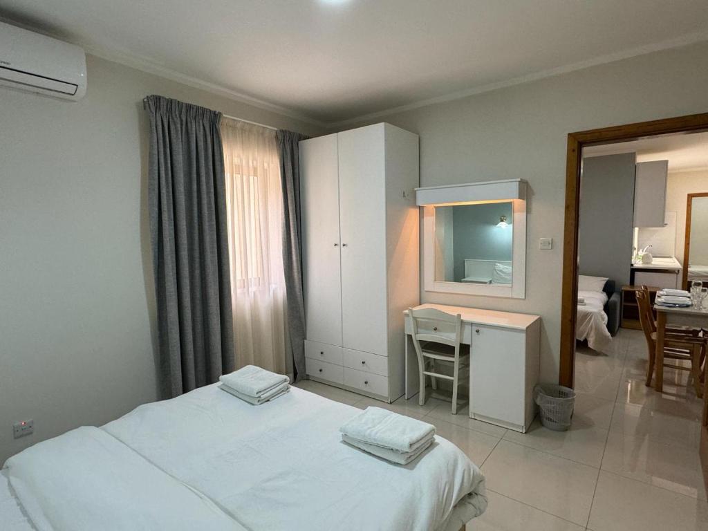 The Triton - Apartamento Con Balcón