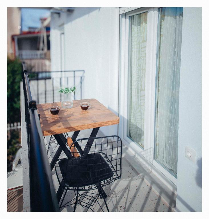 Arias Apartments - Apartamento Con Balcón