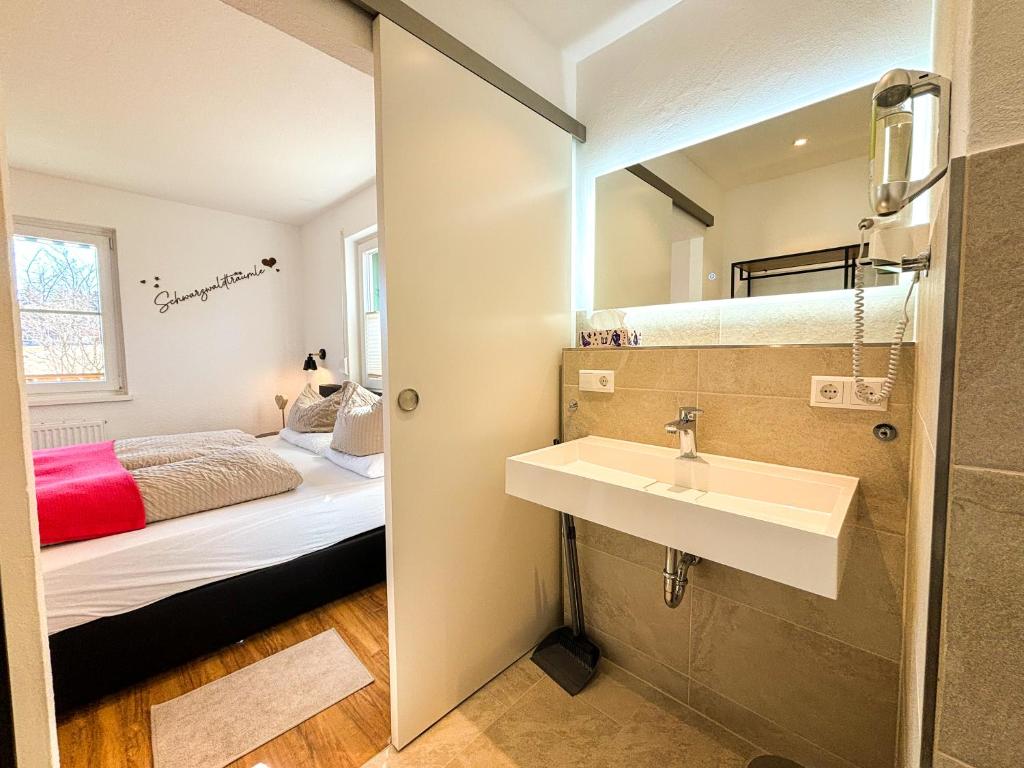 Schwarzwald-Chalet Feldberg - Apartment With Terrace