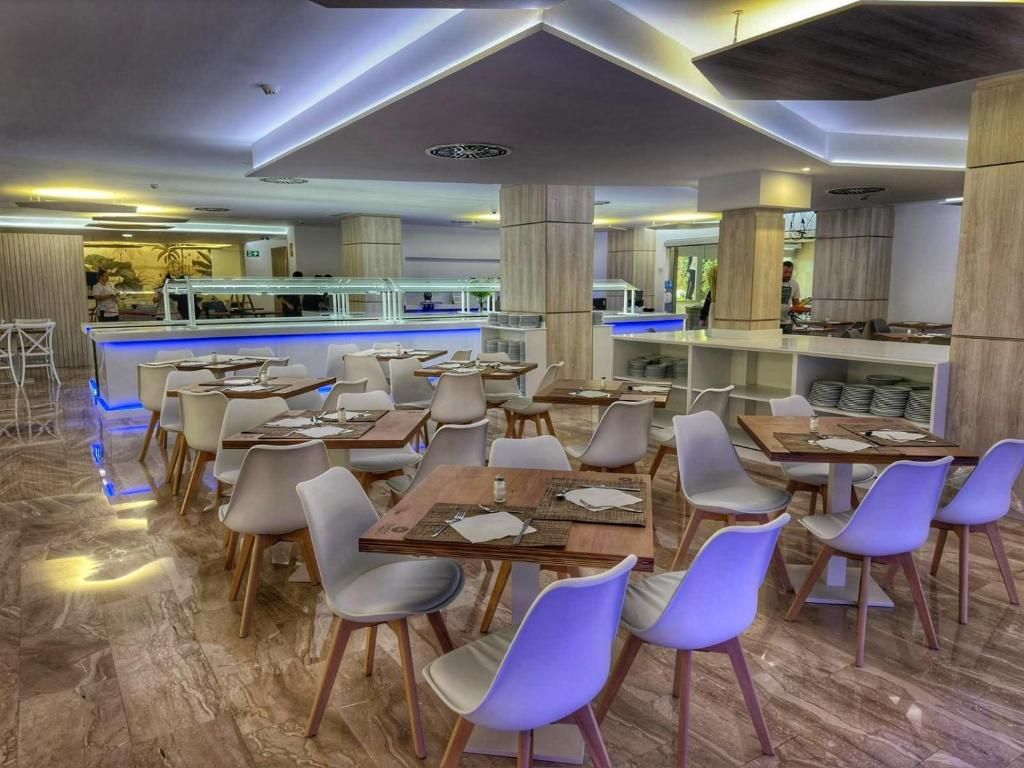 Restaurace v ubytování Sandos Griego