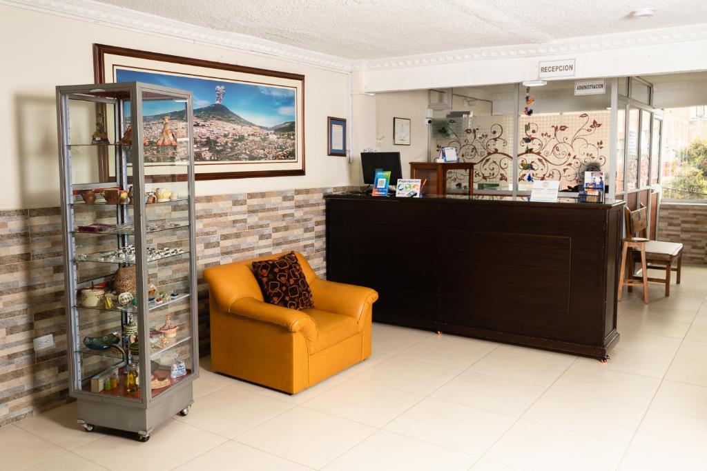 Posezení v ubytování Hotel Juanambu