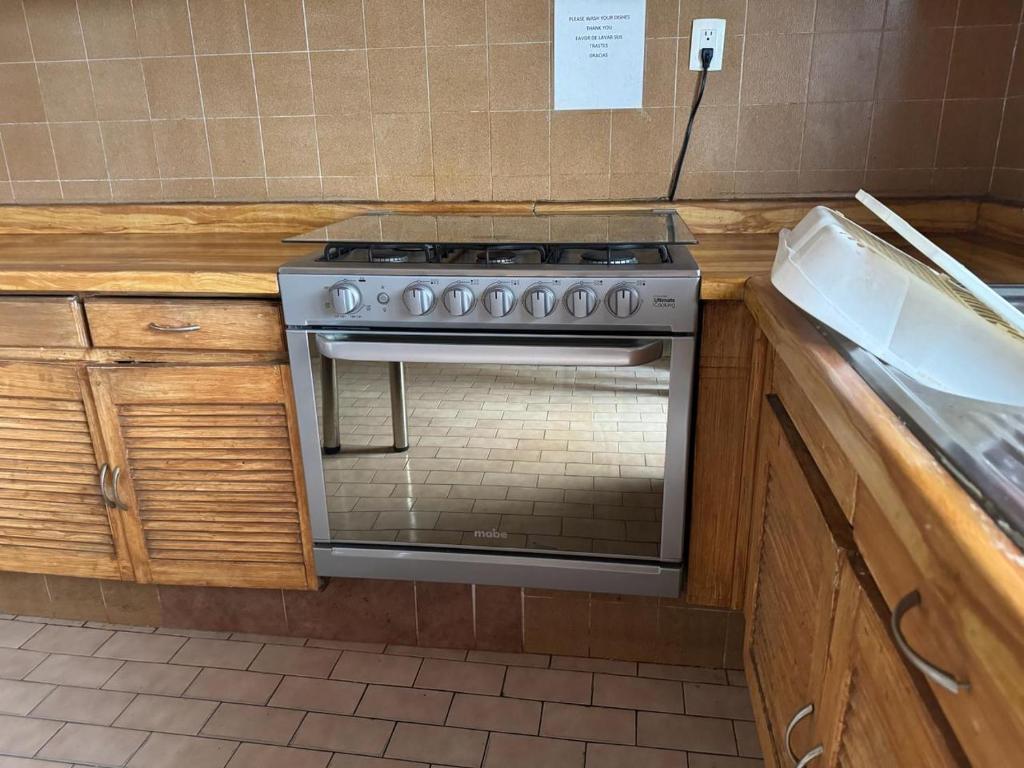 Kuchyň nebo kuchyňský kout v ubytování Casona Luciérnaga-Casa de Huéspedes