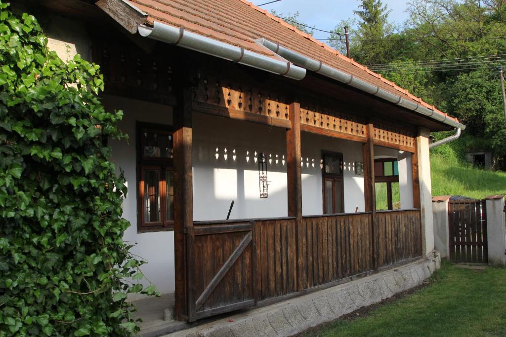 A Kisház Nekézseny 3646 Nekézseny, 3 Arany János utca kép - 1