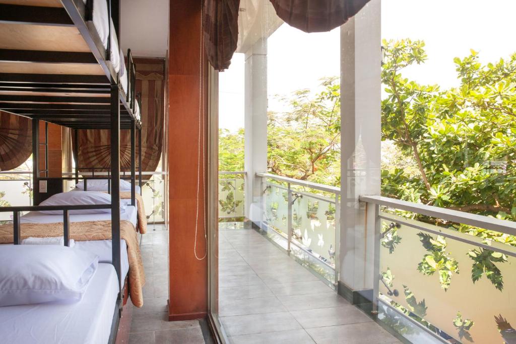 Gieng Ngoc Sea moutain View Cat Ba - 11