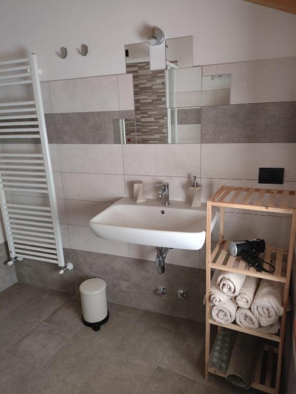 Koupelna v ubytování B&B Vivi l'Attimo