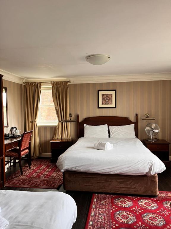 The Mountford Hotel - Free Parking photo