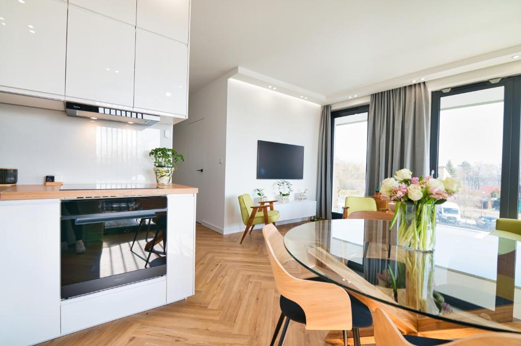 Køkken eller tekøkken på Laguna Beskidów Resort - Apartament Boho