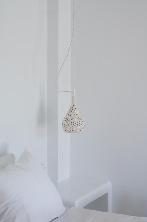 Amphitrite Suites Santorini - 13