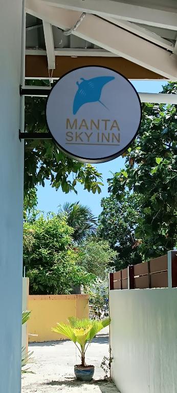 Certifikát, hodnocení, plakát nebo jiný dokument vystavený v ubytování Manta Sky Inn