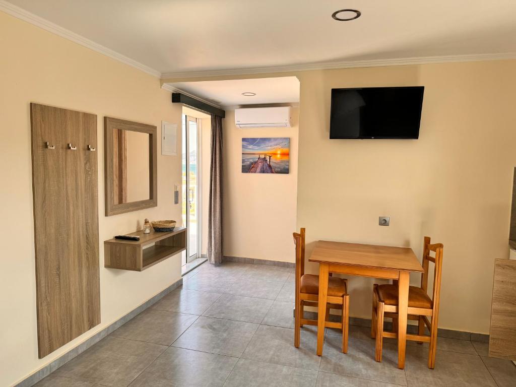 Callista sea view or garden - 3