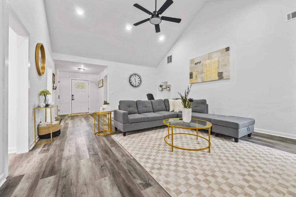 Cozy 3 BR house with WiFi near Tribble Mill Park, Loganville (updated