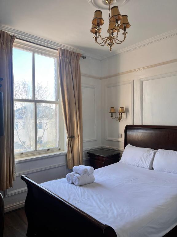 Beech Mount Hotel - Free Parking - Resim 42