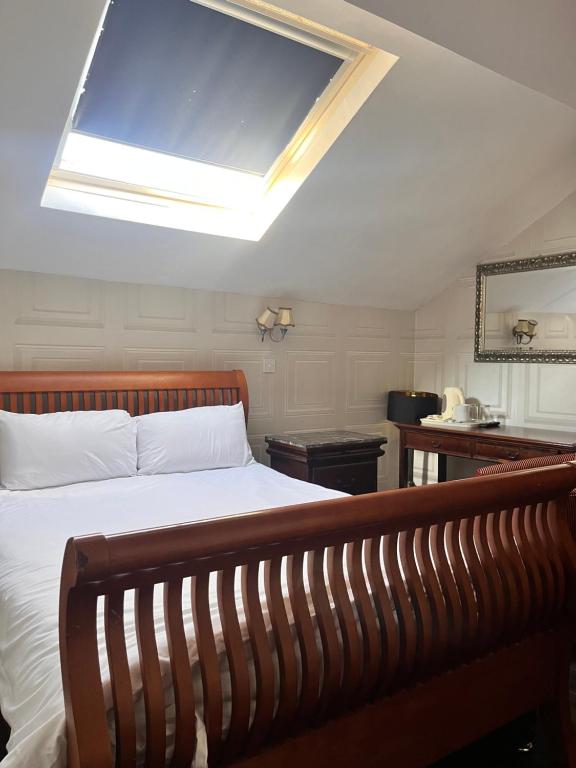 Beech Mount Hotel - Free Parking - Resim 40