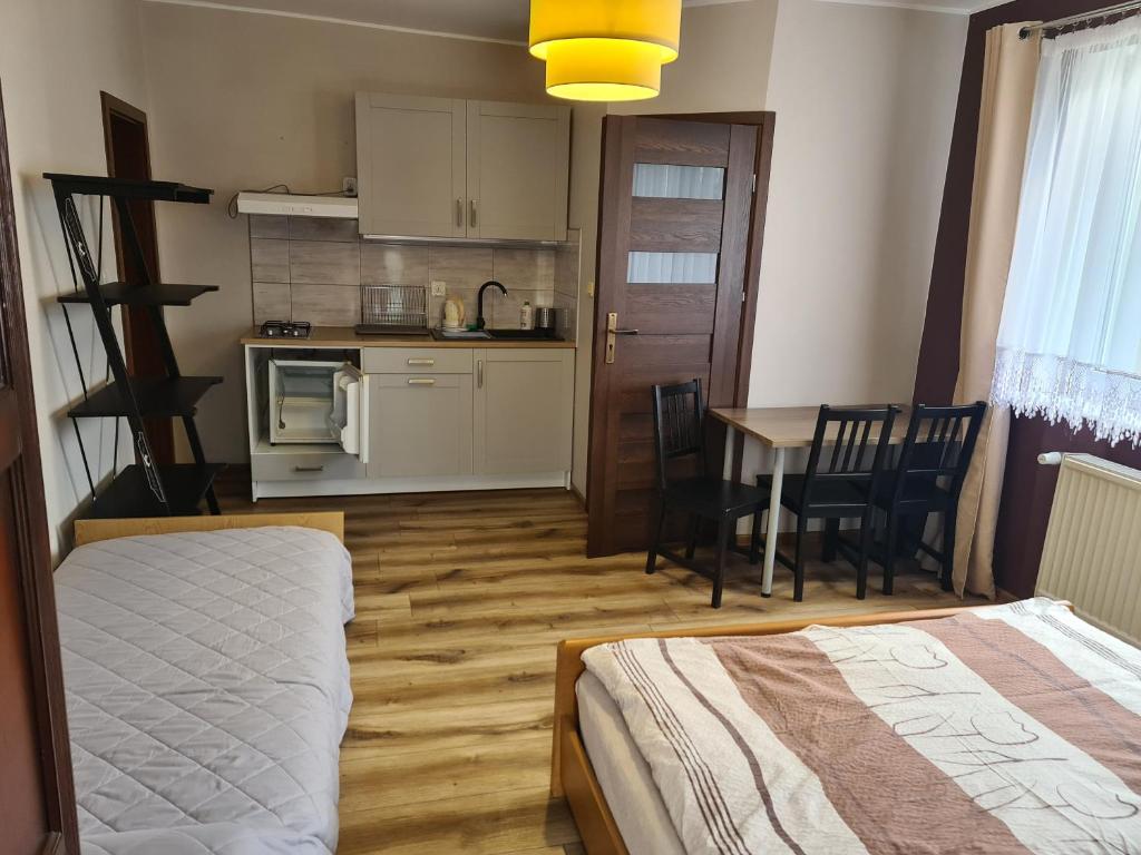 Pokoje Zacisze Leśne - 4