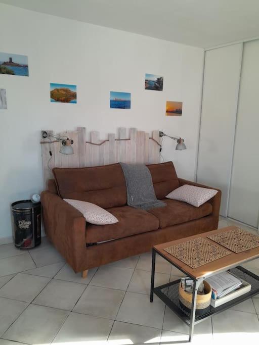 Charmant studio lumineux avec parking privé