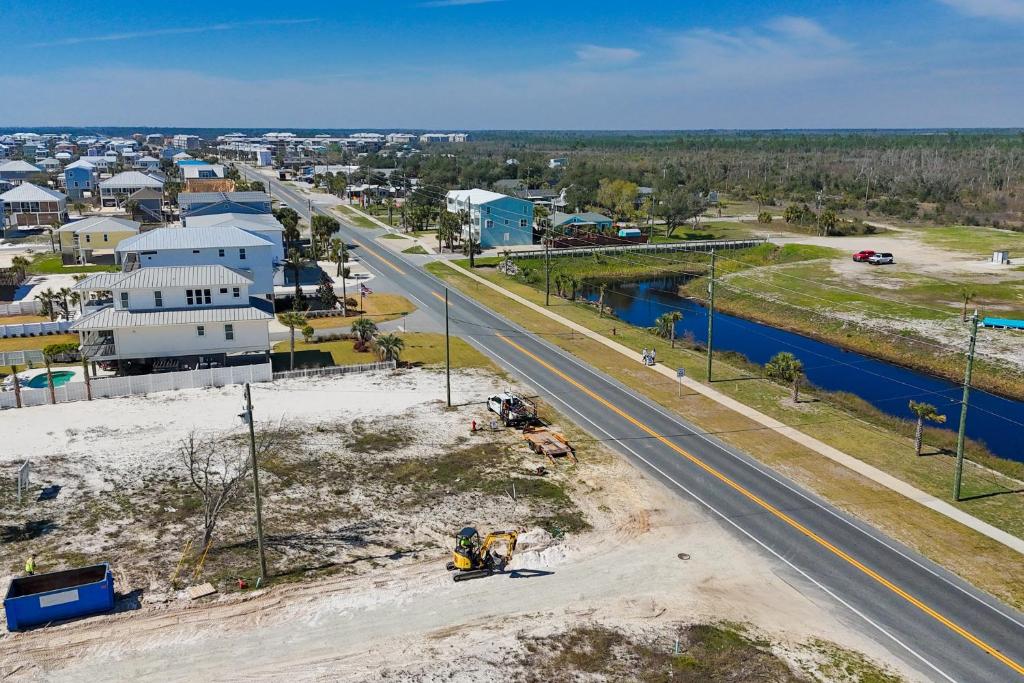 Gallery image of What a VUE! in Mexico Beach