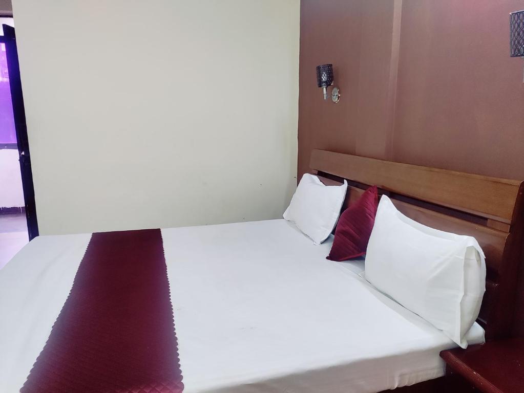 Postel nebo postele na pokoji v ubytování Hotel Sea Sunrise