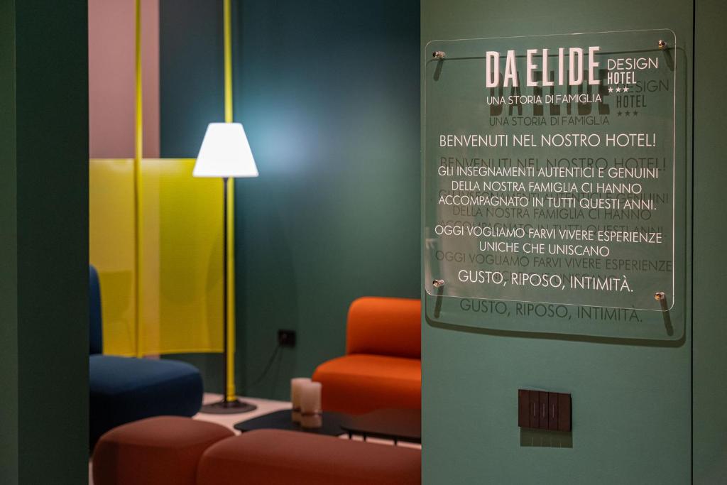 Posezení v ubytování Elide Design Hotel