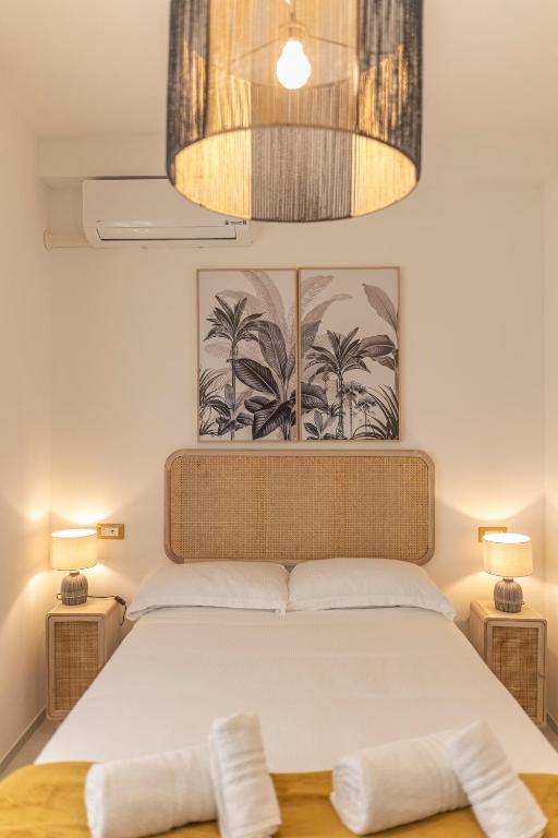 Postel nebo postele na pokoji v ubytování Fly B&B