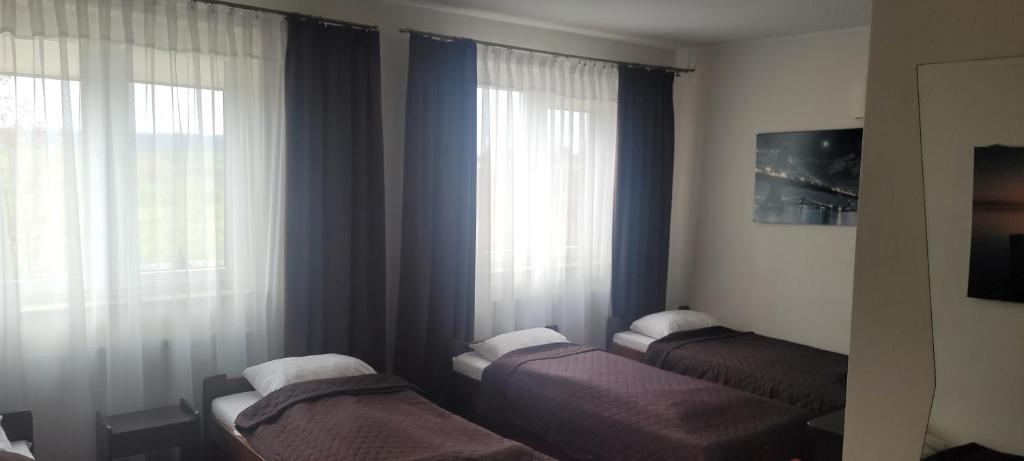 Hotel Graal Targowisko - Camera Tripla