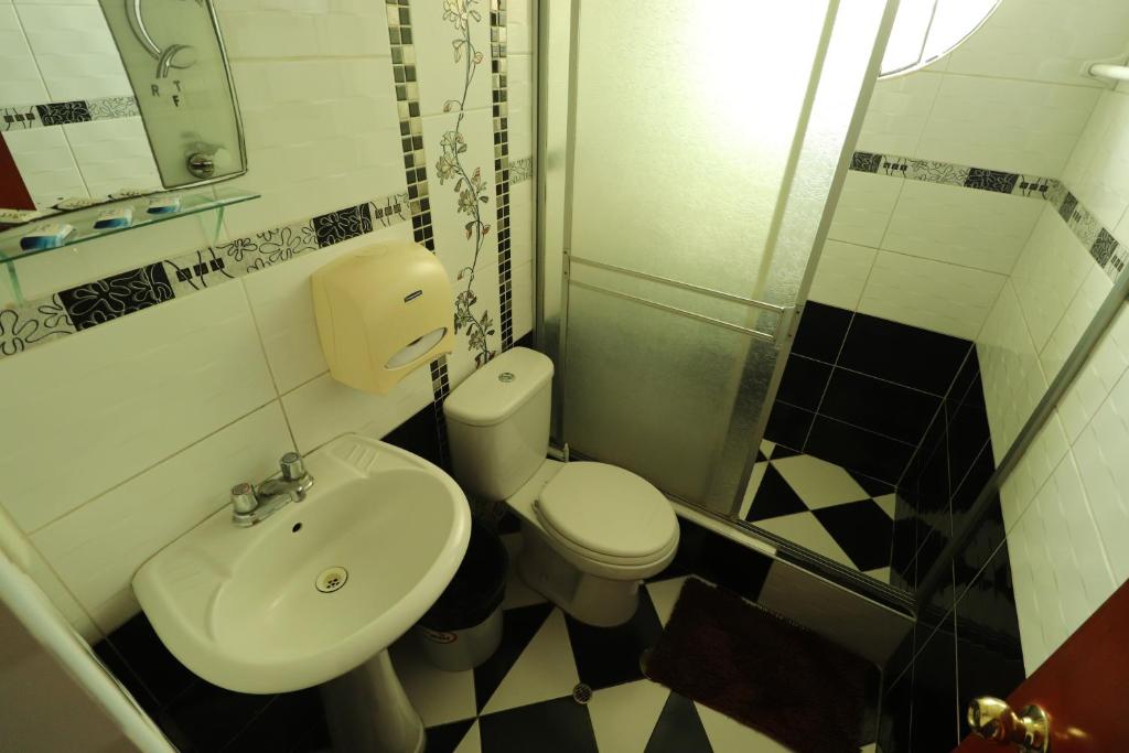 Koupelna v ubytování Hotel Frontera