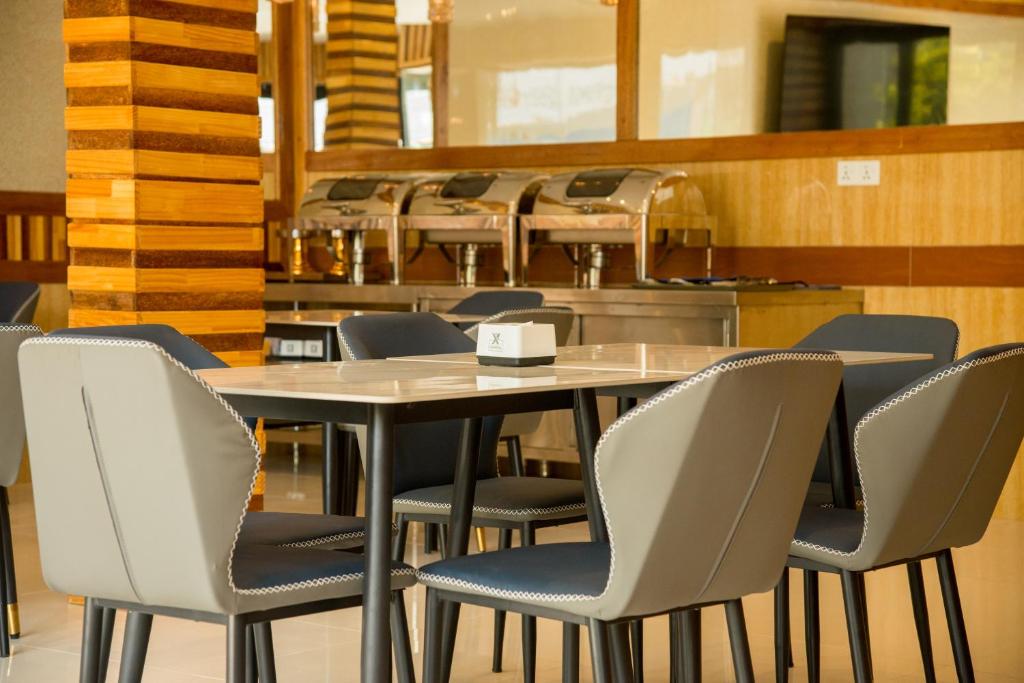 Posezení v ubytování AIMI Beach Hotel