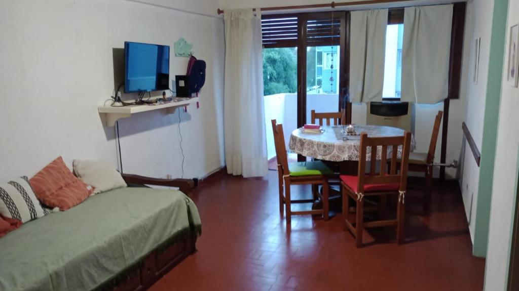 TV a/nebo společenská místnost v ubytování Bosques 3 Jason 500