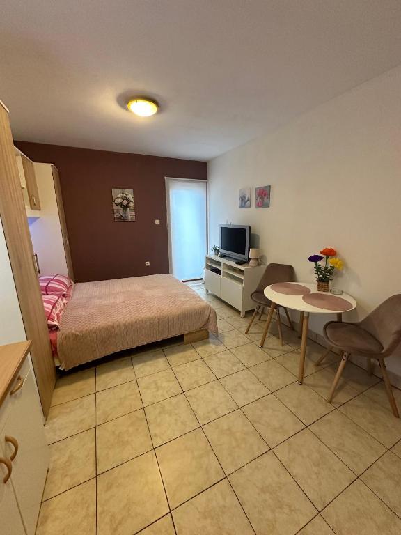 Posteľ alebo postele v izbe v ubytovaní Apartments with a parking space Sali, Dugi otok - 8152