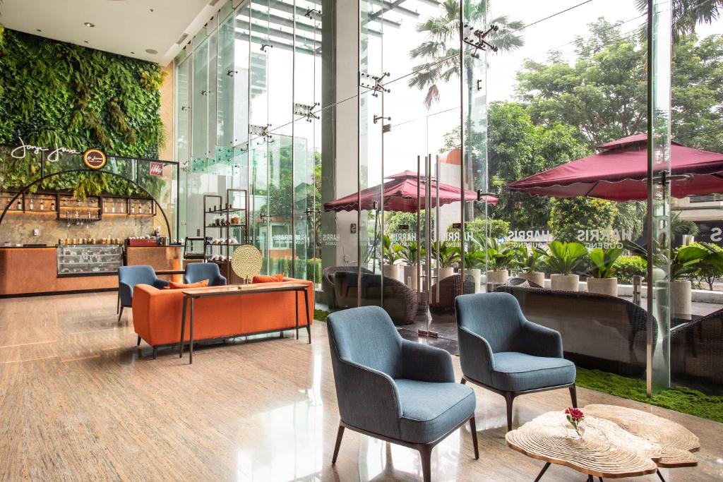 Posezení v ubytování HARRIS Hotel & Conventions Gubeng
