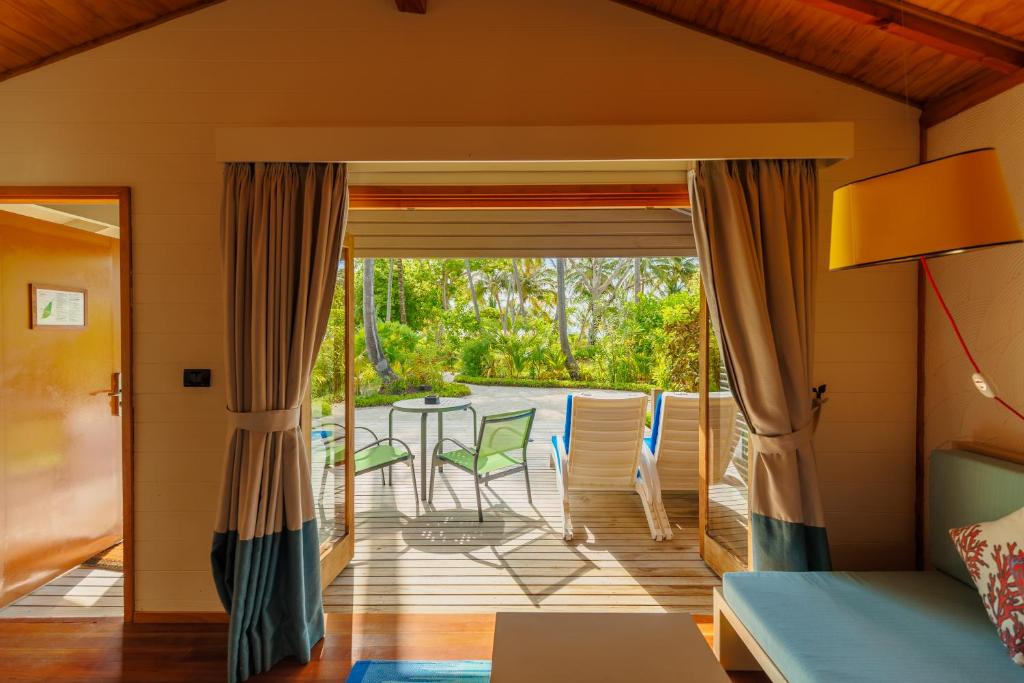 Meeru Maldives Resort Island - 16