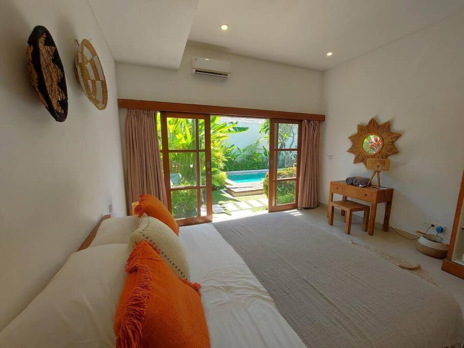 Echo Beach Villa and Apartment - 7