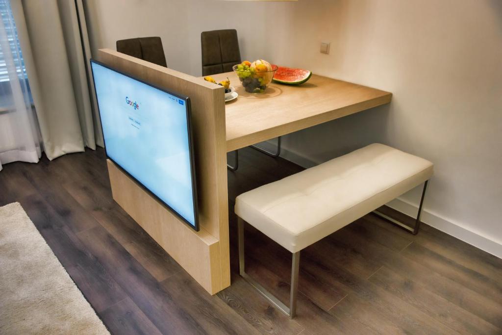 TV a/nebo společenská místnost v ubytování CASA V BENCUN Luxury Apartments