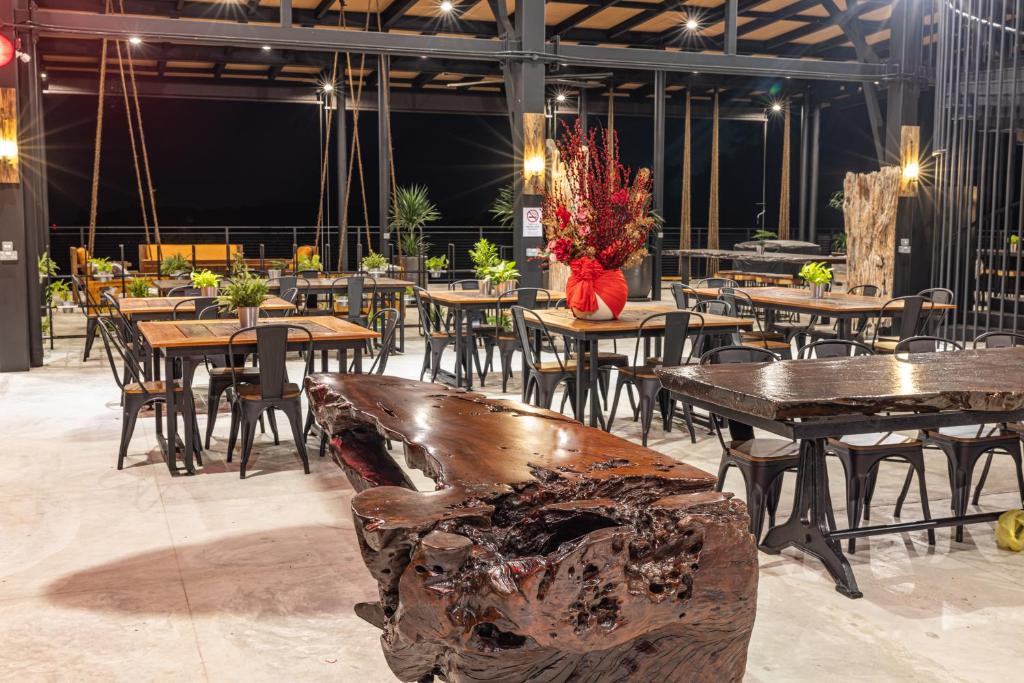 Restaurace v ubytování Sebayu Retreat Gopeng