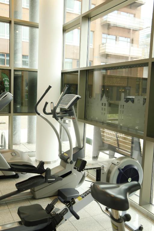 Das Fitnesscenter und/oder die Fitnesseinrichtungen in der Unterkunft Hotel Artemis Amsterdam