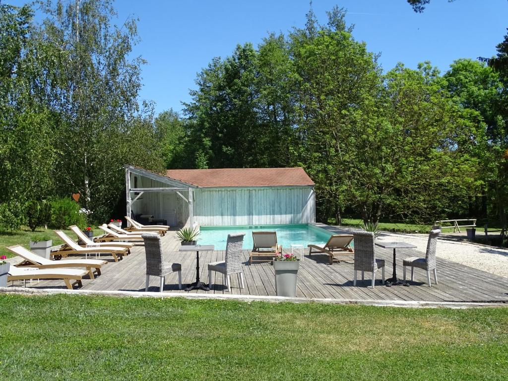 CHARME AU FIL DE L'EAU - Appartement De Luxe