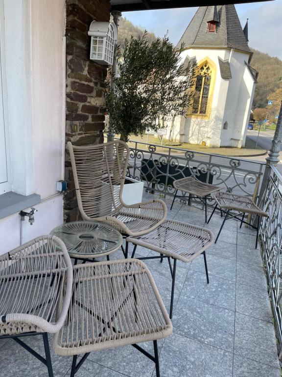 Patio nebo venkovní prostory v ubytování Hotel "Zur schönen Aussicht"