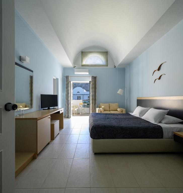 Afroditi Venus Beach Resort - 