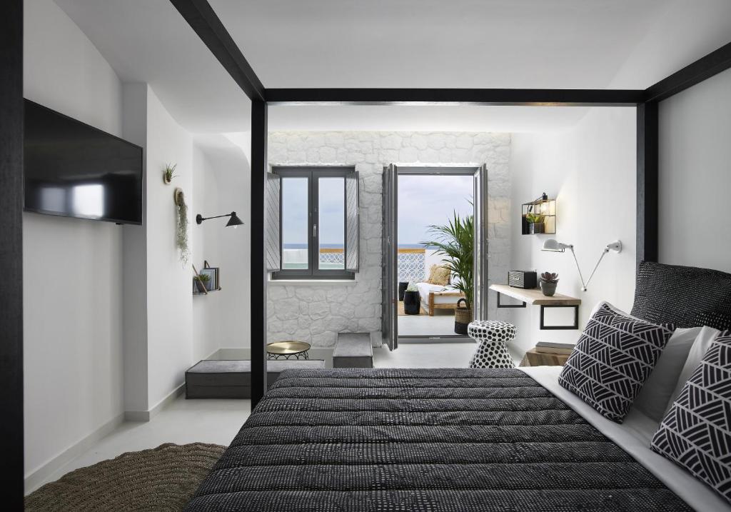 Afroditi Venus Beach Resort - 