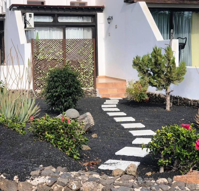 Ogród w obiekcie Lanzahost Casita El Molino